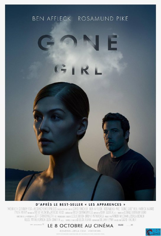 《消失的爱人》4K 蓝光原盘 REMUX【次世代环绕声 7.1】内封简繁英双语特效字幕Size: 52.3GB　　结婚五周年纪念日的早上，尼克 · 邓恩来到妹妹玛戈的酒吧，咒骂抱怨那个曾经彼此恩爱缠绵的妻子艾米以及全然看不见希望的婚姻