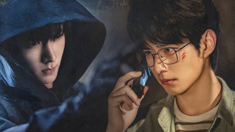 吴邪私家笔记 (2025)S01全 4K 臻彩MAX+ 60FPS 内嵌简中 (前6集为HDR)Size: 66.68GB　　古董店老板吴邪因偶然获得一份神秘帛书，牵出一段尘封的秘密