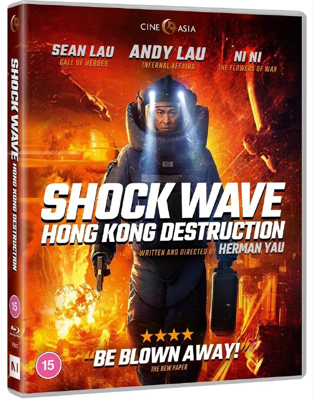 🎬 已更新：拆弹专家 (两部合集)【4K.REMUX UHD 原盘】【国粤双语】【简繁字幕🗂 信息：✦ 体积：115GB✦ 标签：#拆弹专家 #4K #蓝光原盘 #刘德华 #刘青云 #电影📝 内容简介： 香港某处发生爆炸案，前拆弹专家潘乘风（刘德华 饰）因昏迷于现场，被警方怀疑牵涉其中